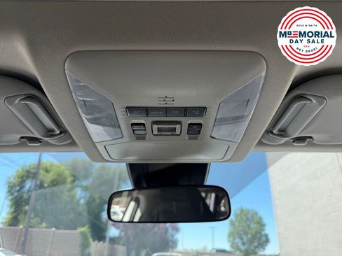 Used 2022 Toyota RAV4 XLE w/ Convenience Package AWD/4WD image 16