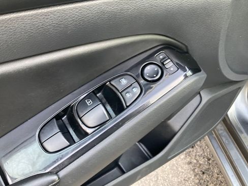 Used 2023 Nissan Altima 2.5 SV image 14