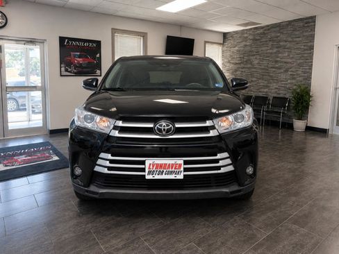 Used 2019 Toyota Highlander LE FWD image 15