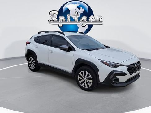 Used 2024 Subaru Crosstrek 2.5i Limited image 2