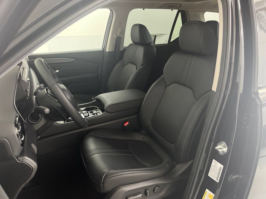 New 2026 Honda Pilot Touring image 19