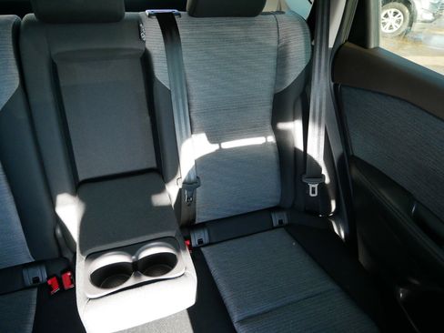 Used 2023 Nissan Rogue SV image 14