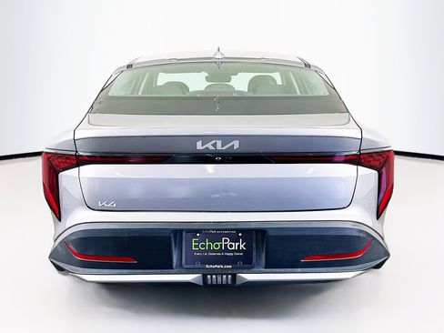 Used 2025 Kia K4 LXS image 7