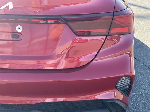 Certified 2024 Kia Forte LXS image 16