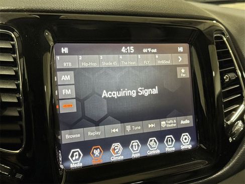 Used 2019 Jeep Compass Limited image 13