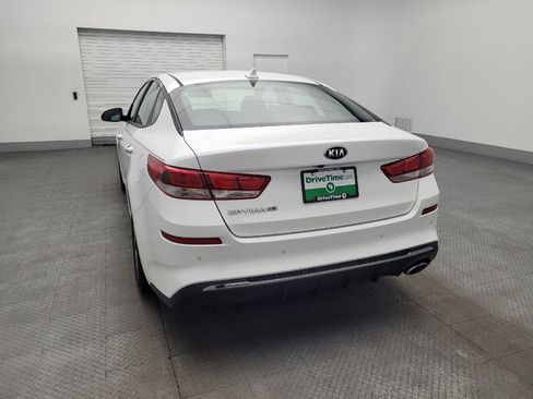Used 2019 Kia Optima LX image 6