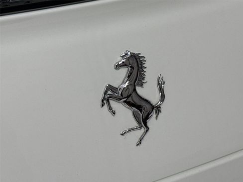 Used 2019 Ferrari GTC4Lusso T image 36