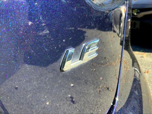 Used 2020 Toyota Corolla LE FWD image 10