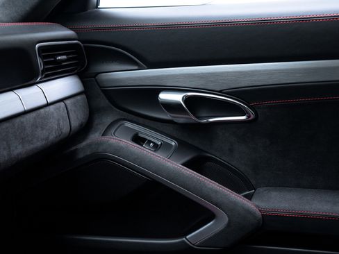 Used 2015 Porsche 911 GT3 w/ Sound Package Plus image 45