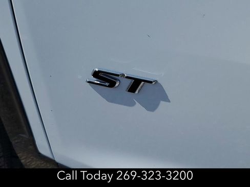 New 2026 Buick Enclave Sport Touring w/ Power Package image 33