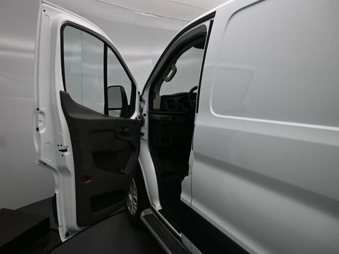 Certified 2023 Ford Transit 250 Low Roof w/ Exterior Upgrade Package image 8