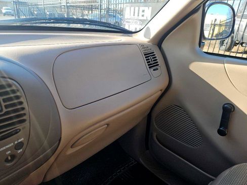 Used 1999 Ford F150 2WD Regular Cab image 29