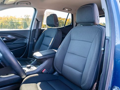 Used 2024 GMC Terrain SLE w/ Driver Convenience Package image 20