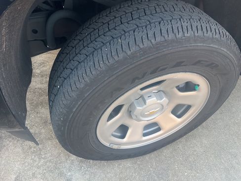 Used 2022 Chevrolet Colorado W/T w/ WT Convenience Package image 3