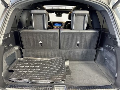 Certified 2024 Mercedes-Benz GLS 580 4MATIC image 25