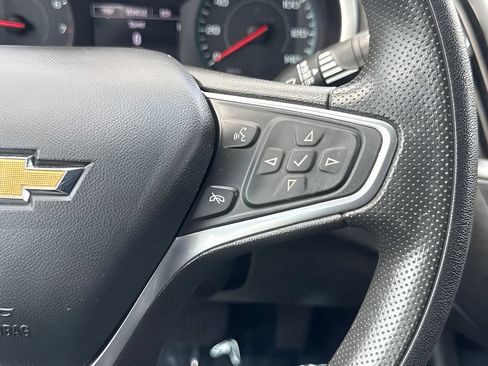 Used 2023 Chevrolet Malibu LT FWD image 15
