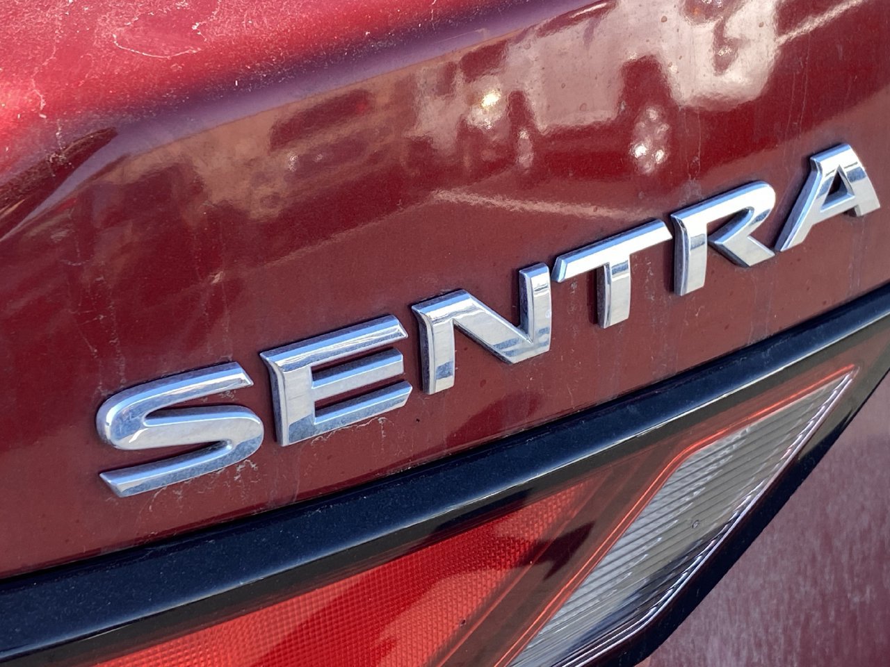 Used 2023 Nissan Sentra SV FWD image 6