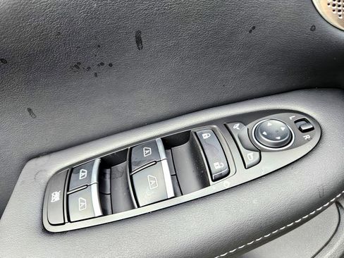 New 2025 INFINITI QX50 Luxe image 45