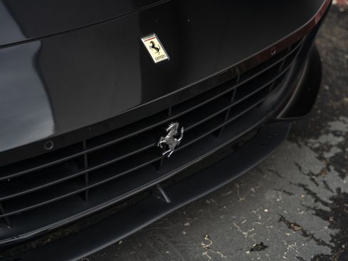 Certified 2018 Ferrari GTC4Lusso image 16