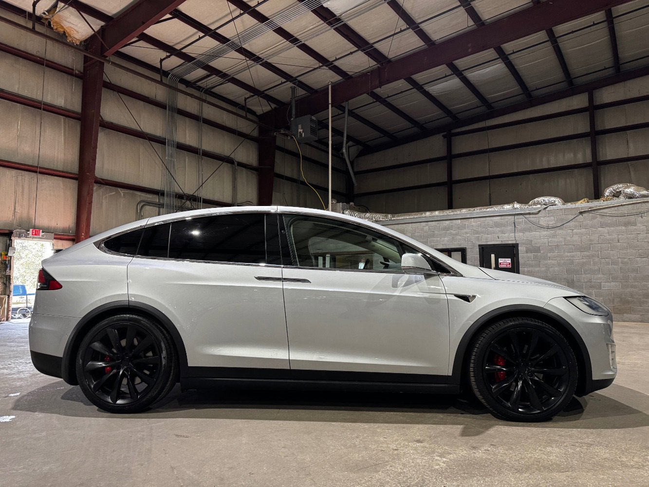 Used 2017 Tesla Model X P100D AWD/4WD image 4