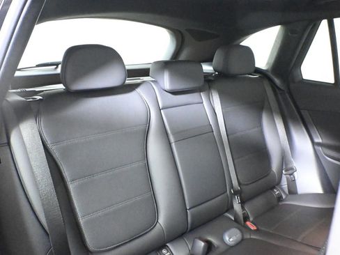 Used 2026 Mercedes-Benz GLC 300 4MATIC image 32
