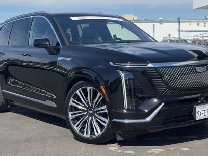 Used 2026 Cadillac Vistiq Premium Luxury