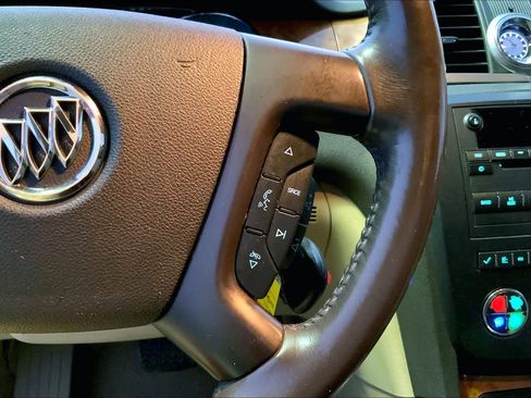 Used 2011 Buick Enclave CXL w/ Trailering Provision Package image 24