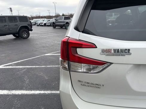 Used 2023 Subaru Forester Limited image 44