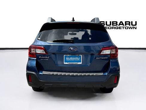 Used 2019 Subaru Outback 2.5i Premium w/ Popular Package #2 AWD/4WD image 6