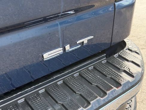 Used 2022 GMC Sierra 1500 SLT w/ SLT Premium Plus Package RWD image 13