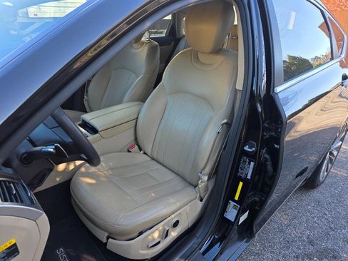 Used 2016 Hyundai Genesis 3.8 image 12