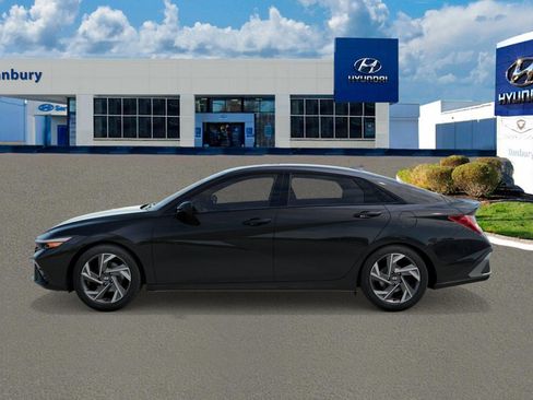 New 2026 Hyundai Elantra SEL Sport Premium image 3