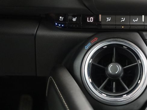 Used 2019 Chevrolet Camaro SS RWD image 37