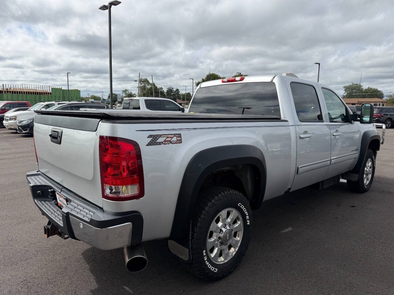Used 2012 GMC Sierra 2500 SLT AWD/4WD image 5