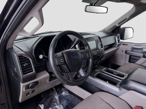 Used 2016 Ford F150 XLT w/ Equipment Group 302A Luxury image 16