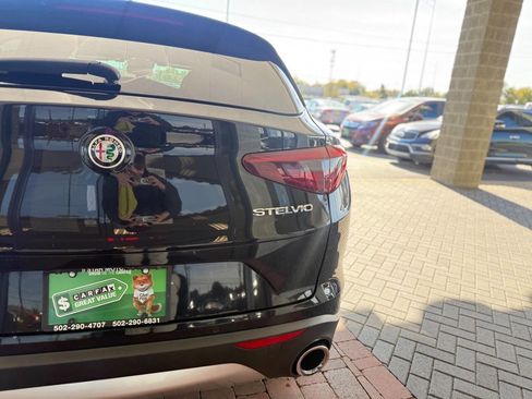 Used 2018 Alfa Romeo Stelvio Ti Sport image 11