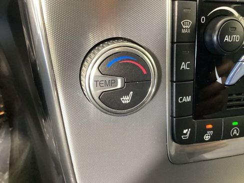 Used 2018 Volvo V60 T5 Dynamic image 26