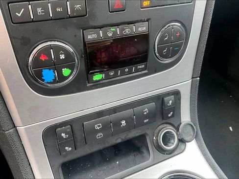 Used 2009 GMC Acadia SLT image 17