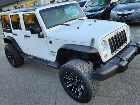 Used 2016 Jeep Wrangler Unlimited Sport w/ Quick Order Package 24S AWD/4WD image 15
