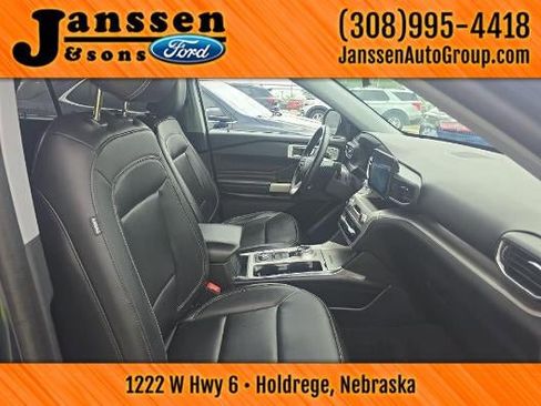 Used 2023 Ford Explorer XLT w/ Equipment Group 202A AWD/4WD image 10