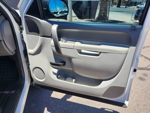 Used 2012 Chevrolet Silverado 1500 W/T w/ Skid Plate Package AWD/4WD image 18