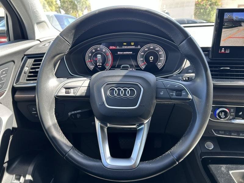 Used 2022 Audi Q5 2.0T Premium Plus w/ Premium Plus Package AWD/4WD image 10