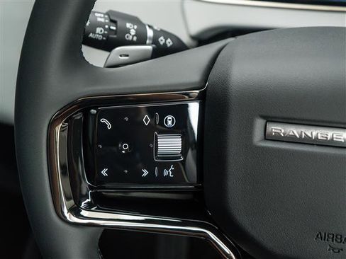 New 2026 Land Rover Range Rover Evoque S image 20