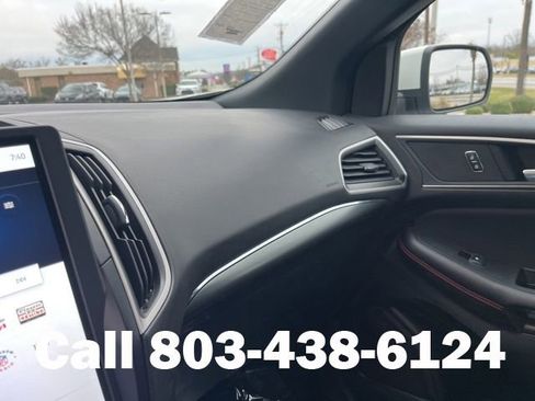 Used 2022 Ford Edge ST-Line AWD/4WD image 28