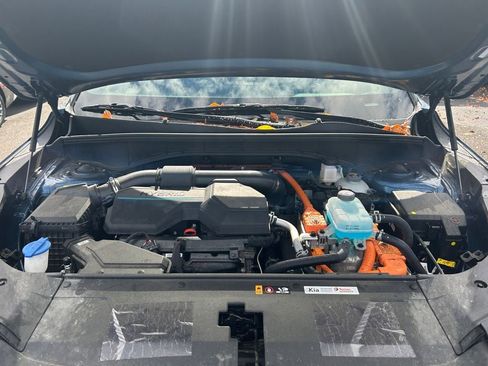 Used 2025 Kia Sorento SX Prestige image 29