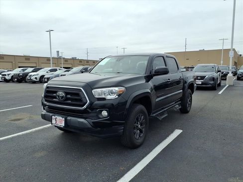 Used 2021 Toyota Tacoma SR5 image 1