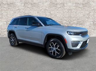 New 2025 Jeep Grand Cherokee Limited w/ Luxury Tech Group II video 1