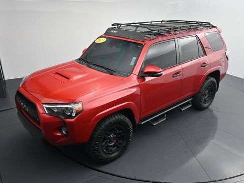 Used 2023 Toyota 4Runner TRD Off-Road Premium w/ Moonroof Package AWD/4WD image 26