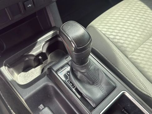 Used 2023 Toyota Tacoma SR AWD/4WD image 18