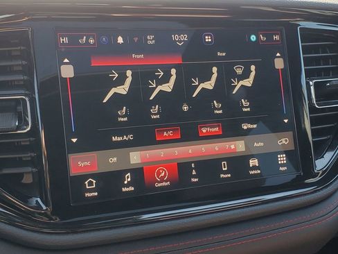 Used 2023 Dodge Durango GT AWD/4WD image 25